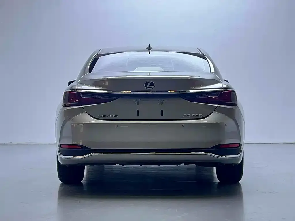 Lexus ES 2022 из CN, фото 10