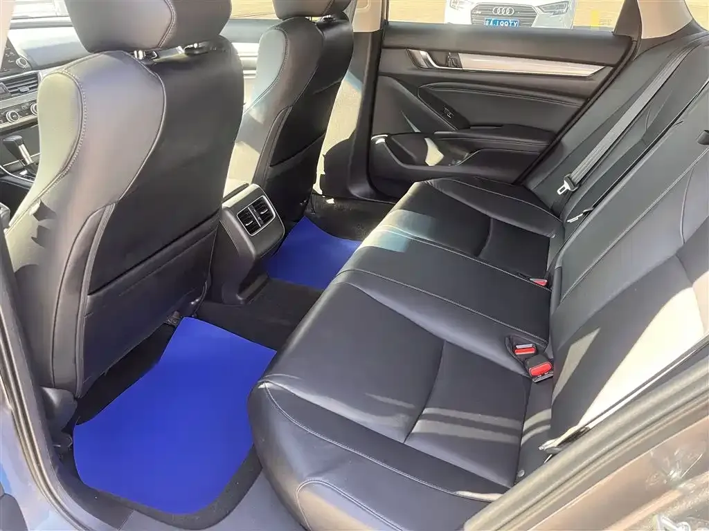 Honda Accord 2021 из CN, фото 10