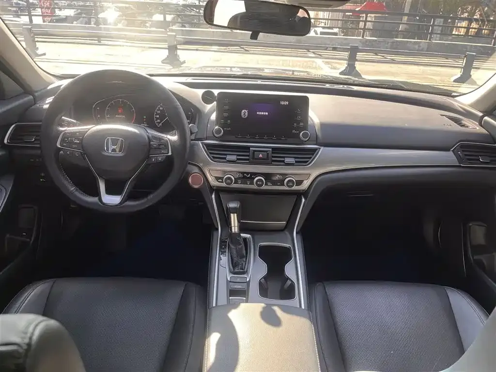 Honda Accord 2021 из CN, фото 8