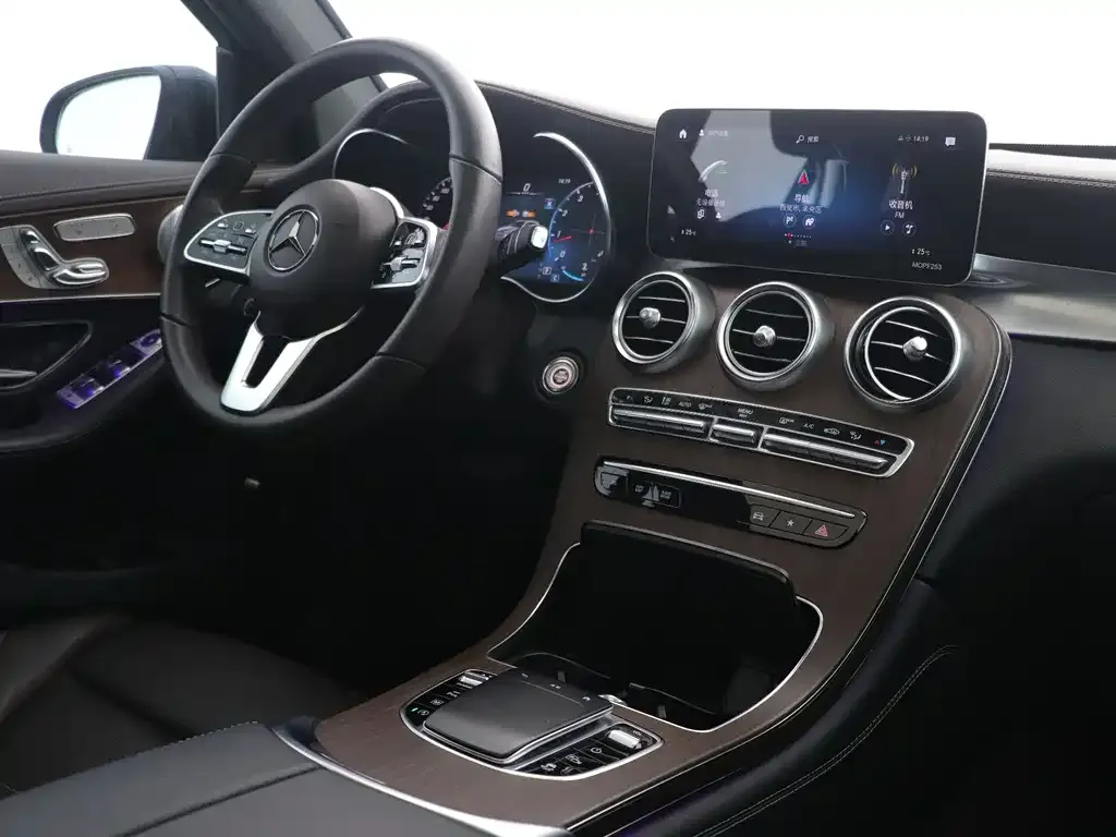 Mercedes-Benz GLC 2021 из CN, фото 7