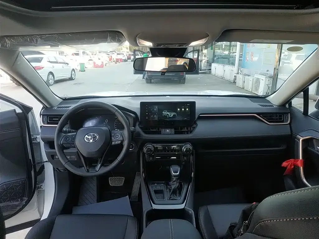 Toyota Wildlander 2025 из CN, фото 10