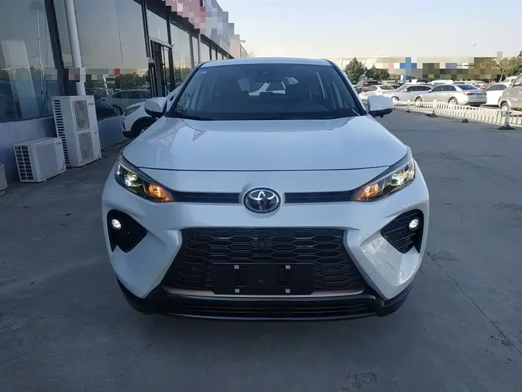 Toyota Wildlander 2025 из CN, фото 3