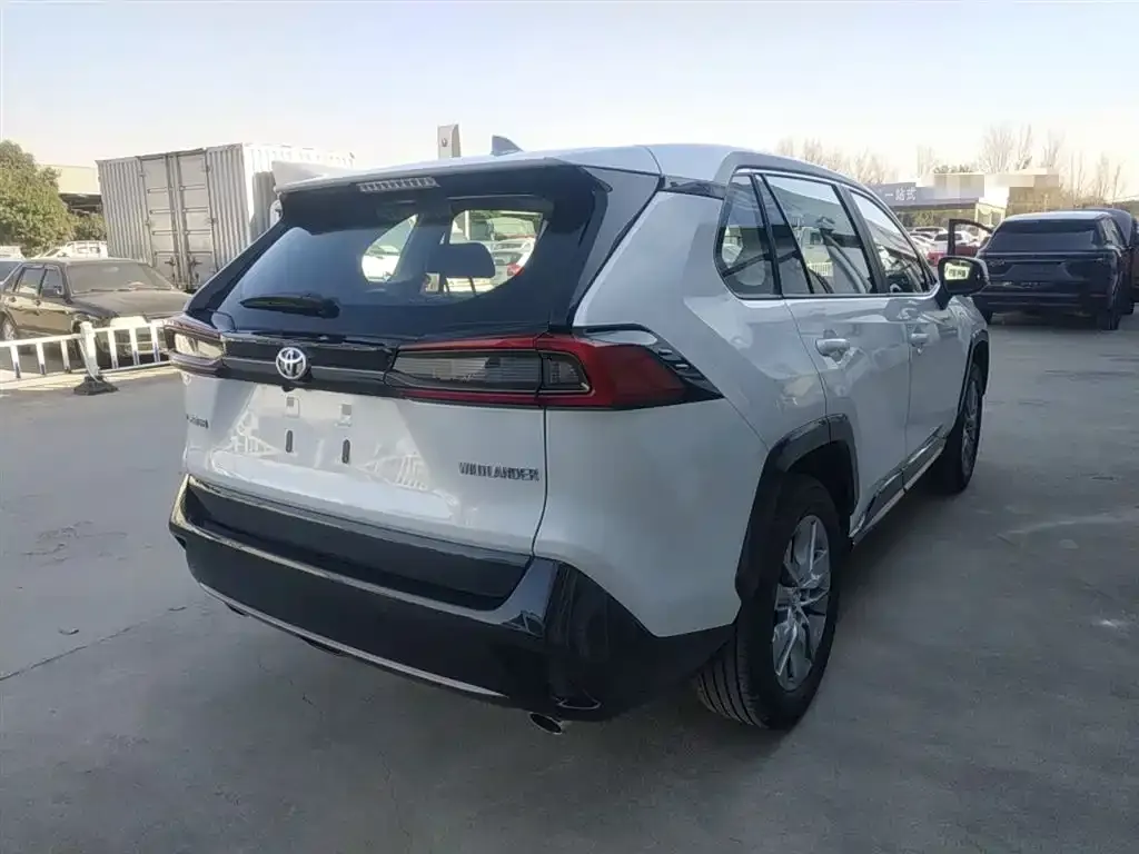 Toyota Wildlander 2025 из CN, фото 7