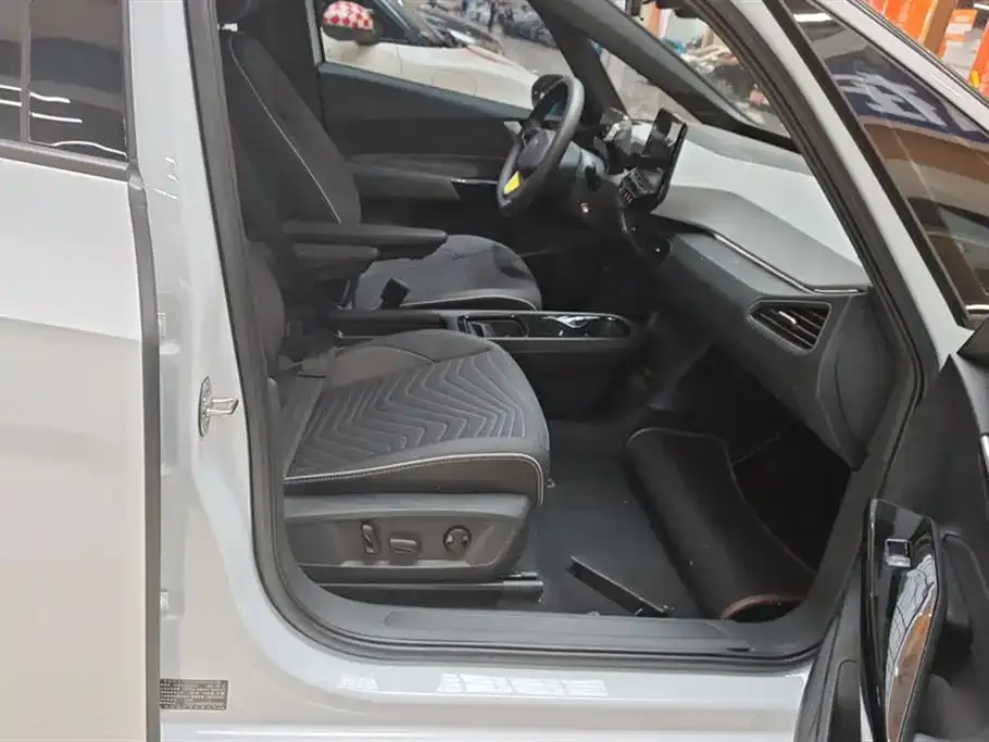 Volkswagen ID.3 2023 из CN, фото 8