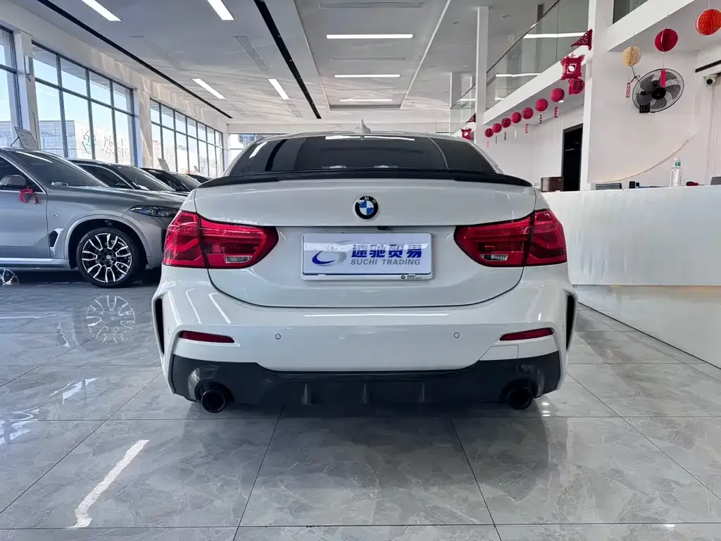 BMW 1 Series 2021 из CN, фото 4