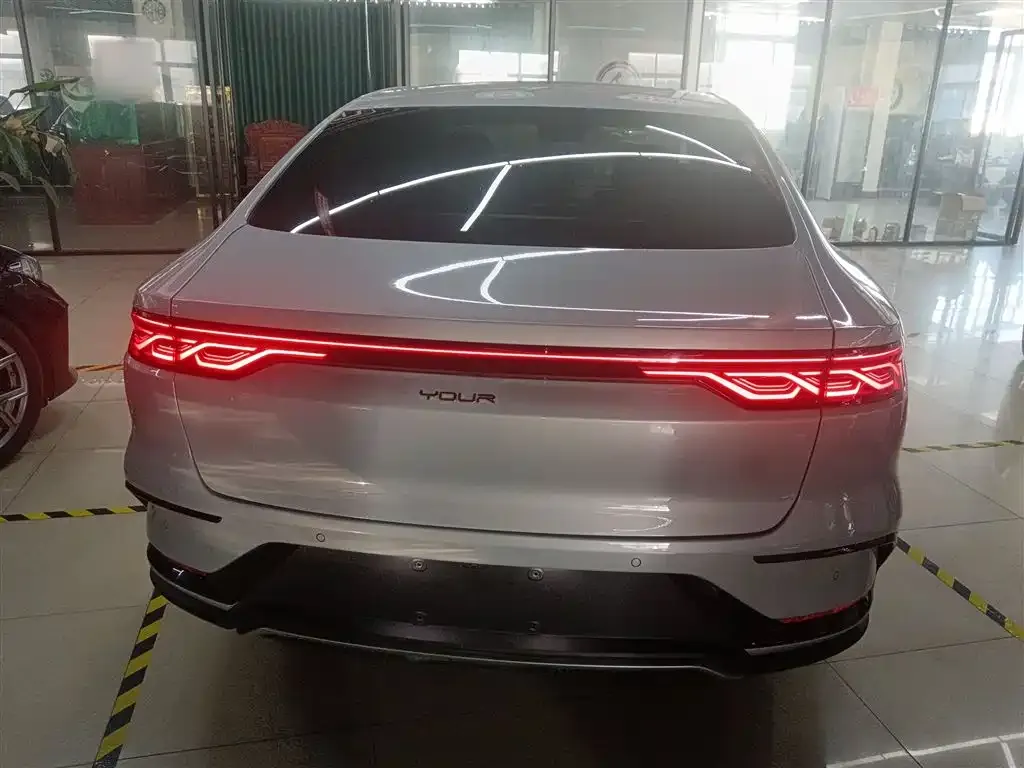 BYD Han 2024 из CN, фото 6
