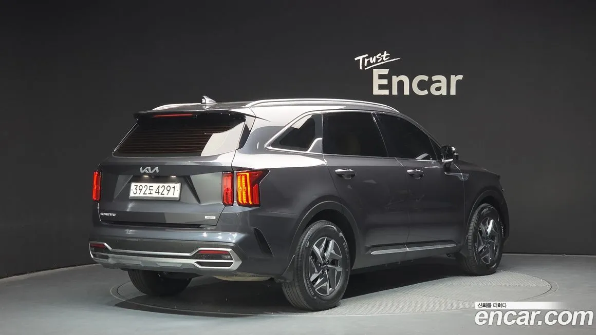 Kia Sorento 2023 из KR, фото 2