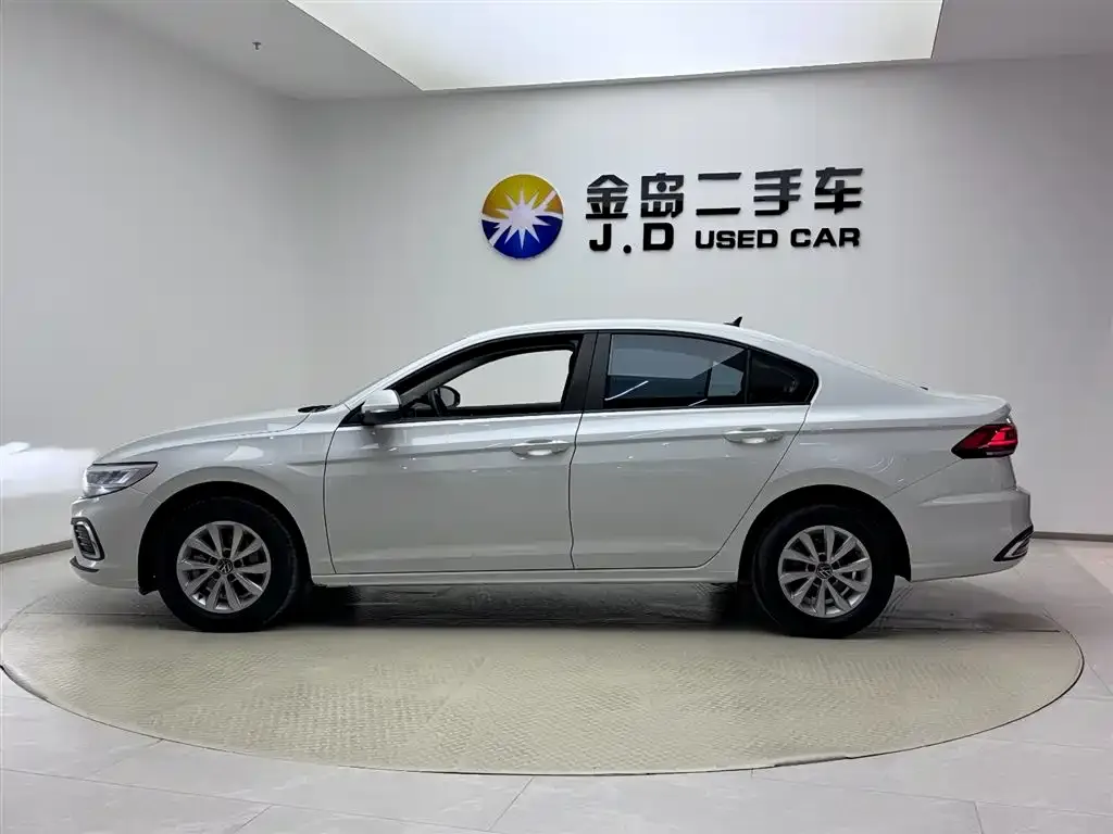 Volkswagen Bora 2024 из CN, фото 5