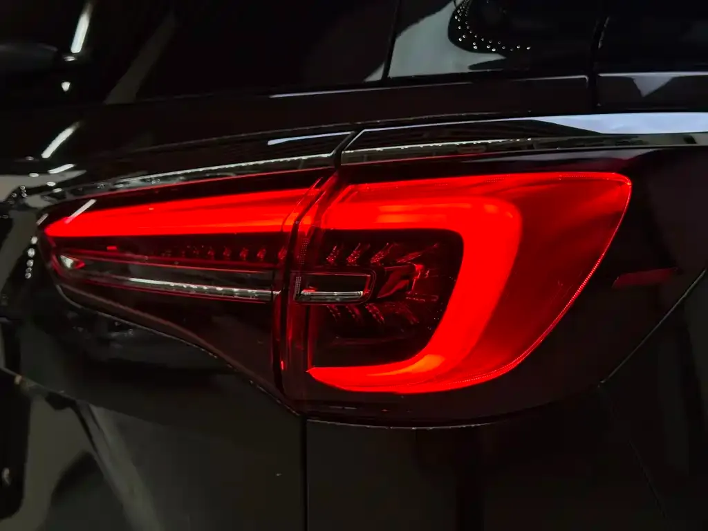 Buick GL8 2021 из CN, фото 9