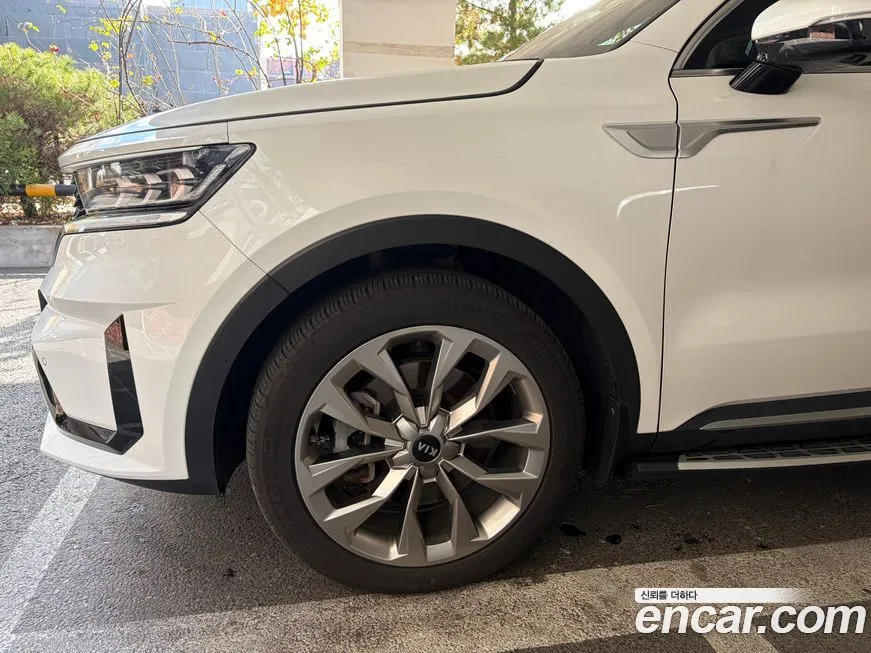 Kia Sorento — фото 3