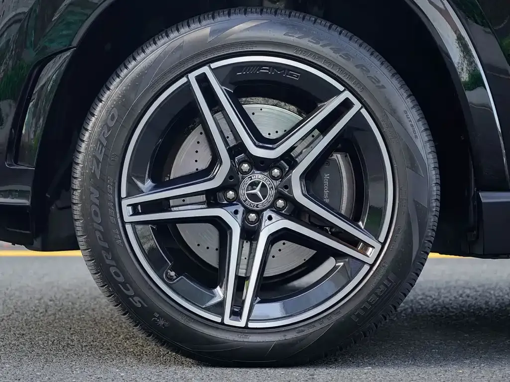 Mercedes-Benz GLS 2023 из CN, фото 8