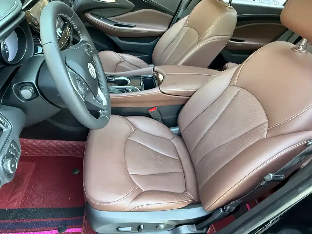 Buick Envision Plus — фото 4