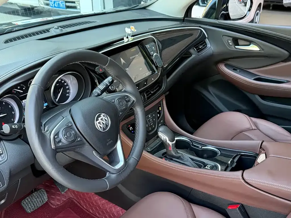 Buick Envision Plus — фото 5