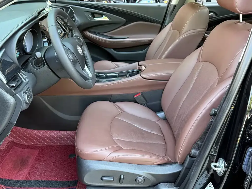Buick Envision Plus — фото 6