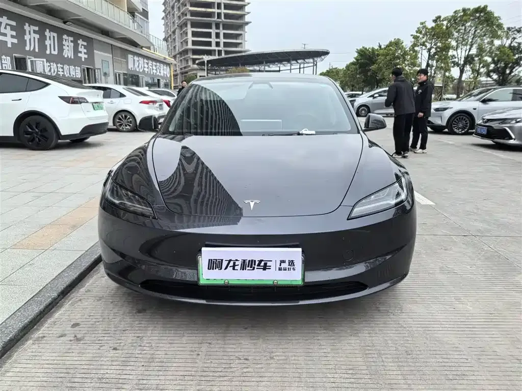 Tesla Model 3 2024 из CN, фото 2