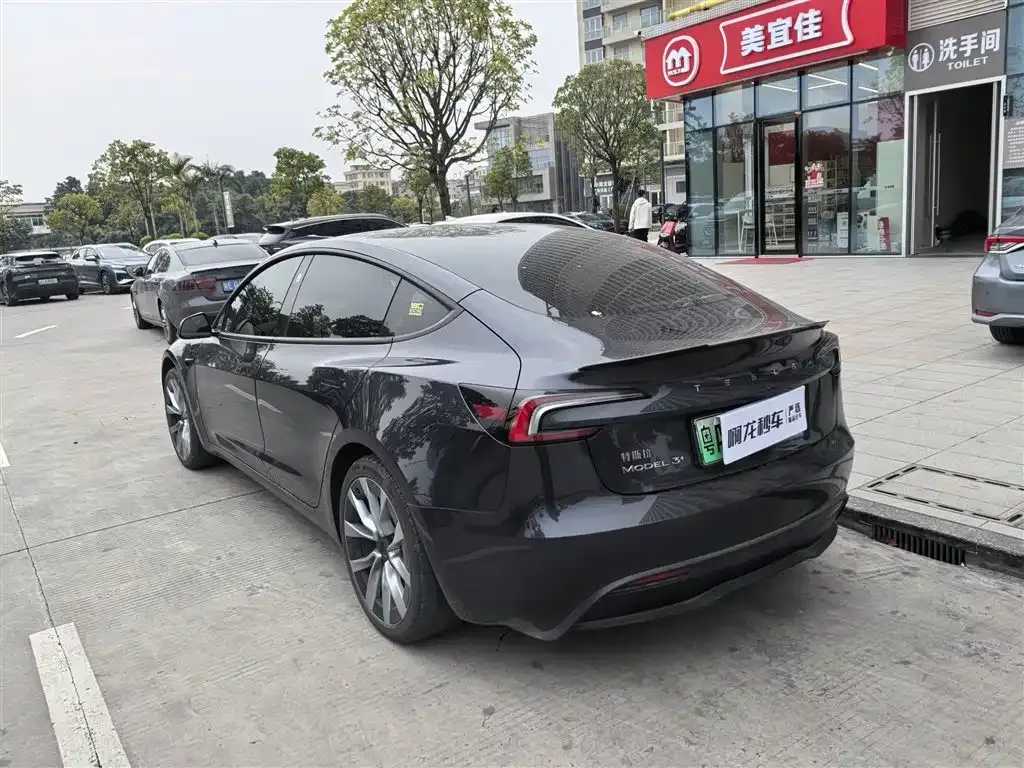 Tesla Model 3 2024 из CN, фото 8
