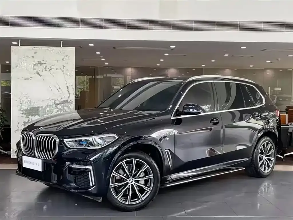 BMW X5 — фото 1