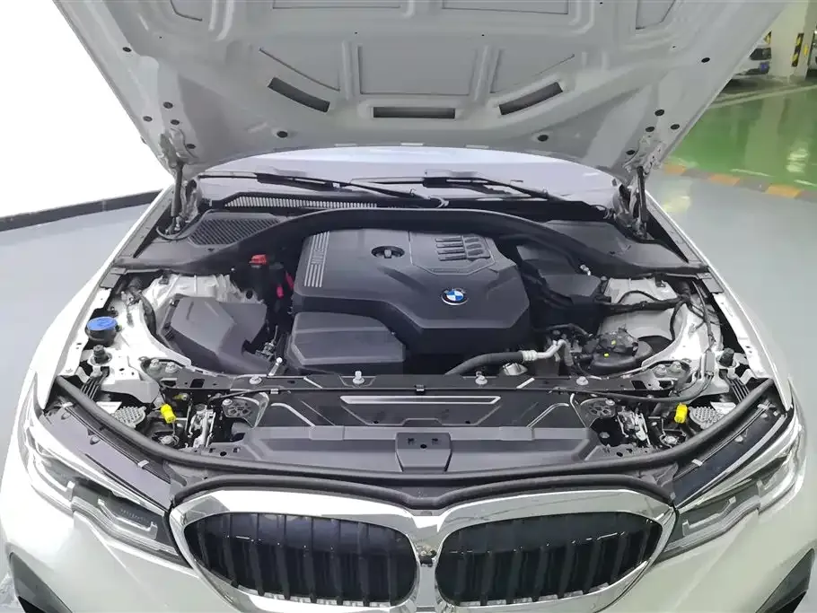 BMW 3 Series — фото 10