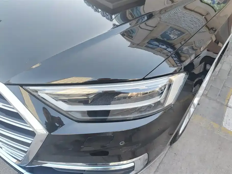 Audi A8 2022 из CN, фото 5