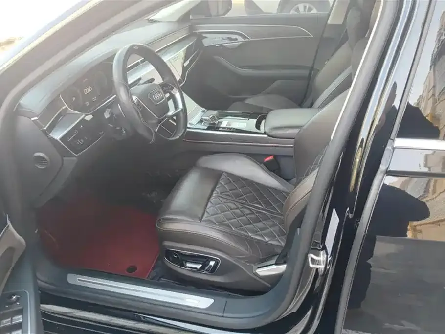 Audi A8 2022 из CN, фото 9
