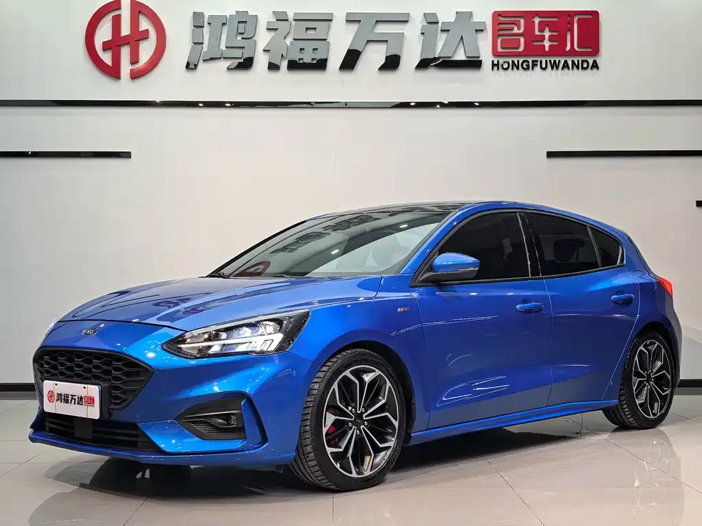 Ford Focus 2022 из CN, фото 1