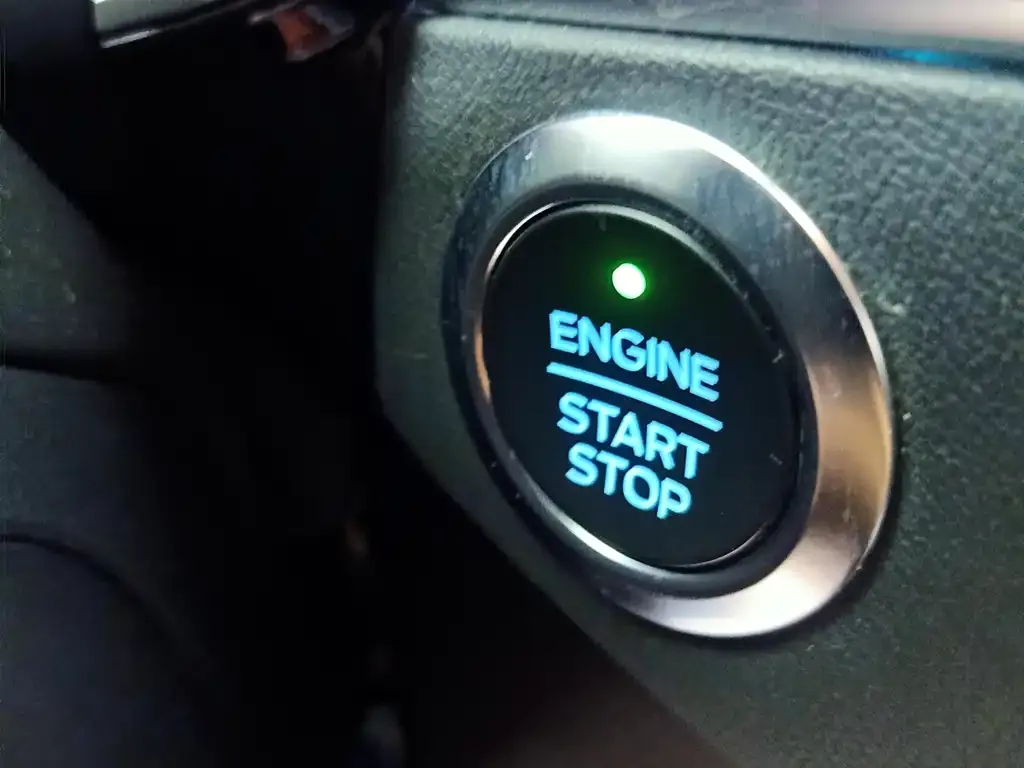 Ford Focus 2022 из CN, фото 10