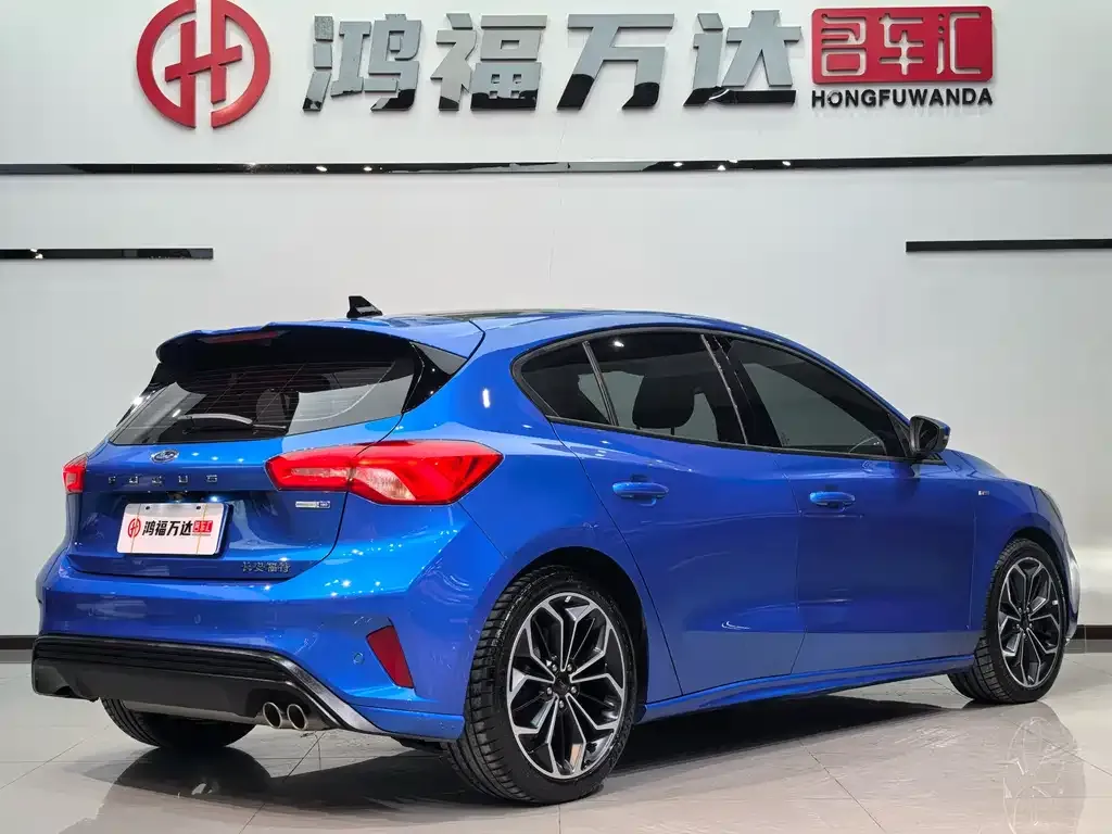 Ford Focus 2022 из CN, фото 4