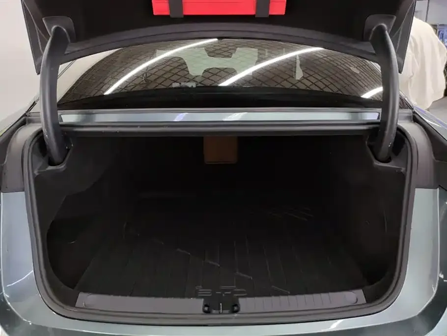 [object Object] 汉L 2025 из CN, фото 4