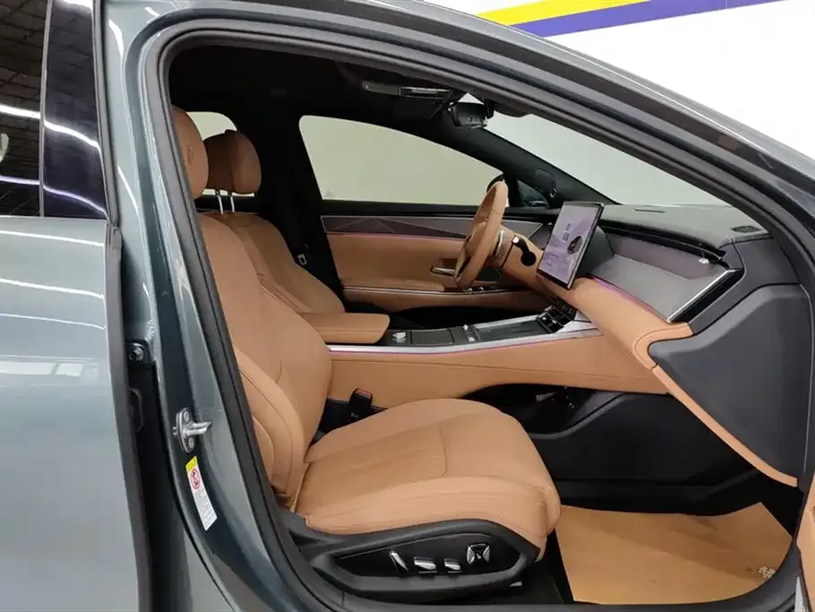 [object Object] 汉L 2025 из CN, фото 8