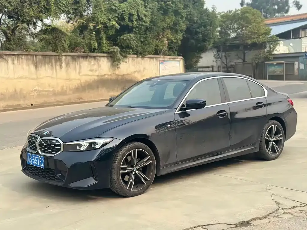 BMW 3 Series — фото 1