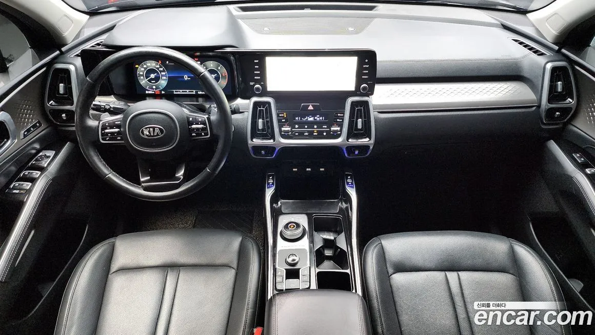 Kia Sorento — фото 7