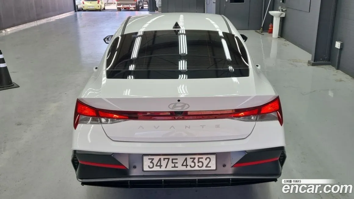 Hyundai AVANTE — фото 4