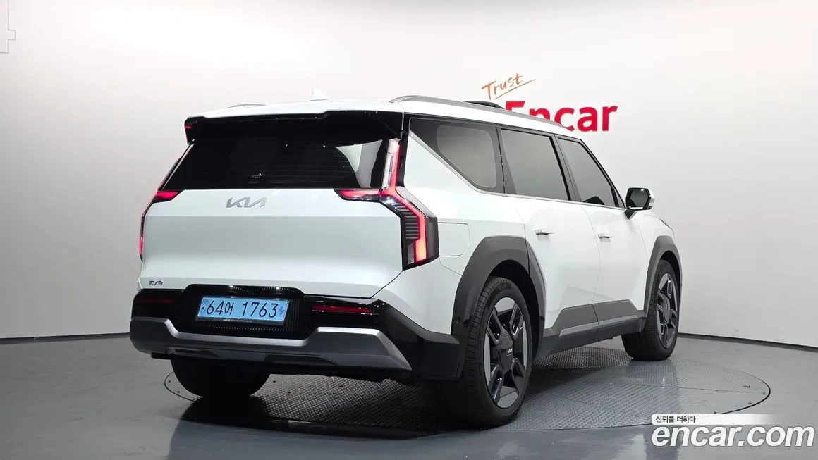 [object Object] EV9 2024 из KR, фото 2