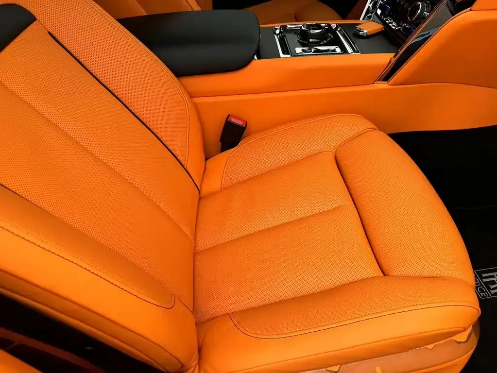 Rolls-Royce Cullinan 2023 из CN, фото 2