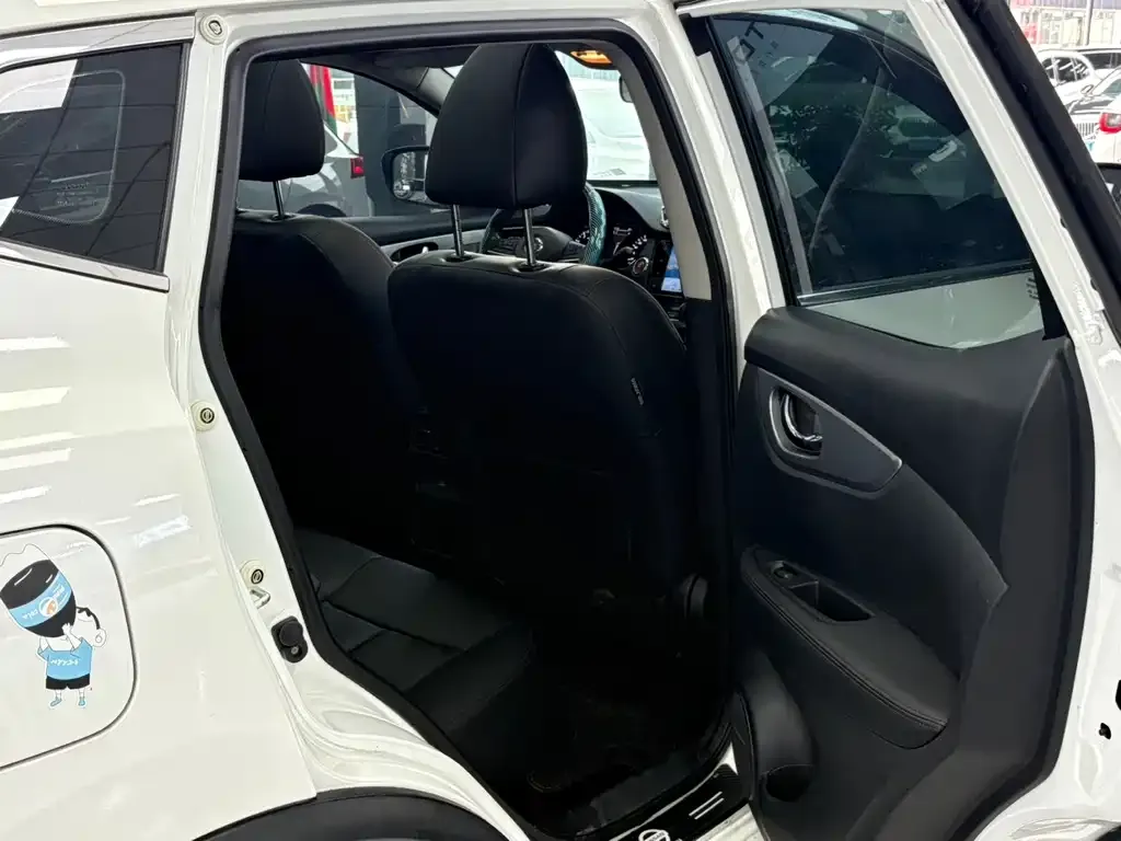 Nissan Qashqai 2022 из CN, фото 10