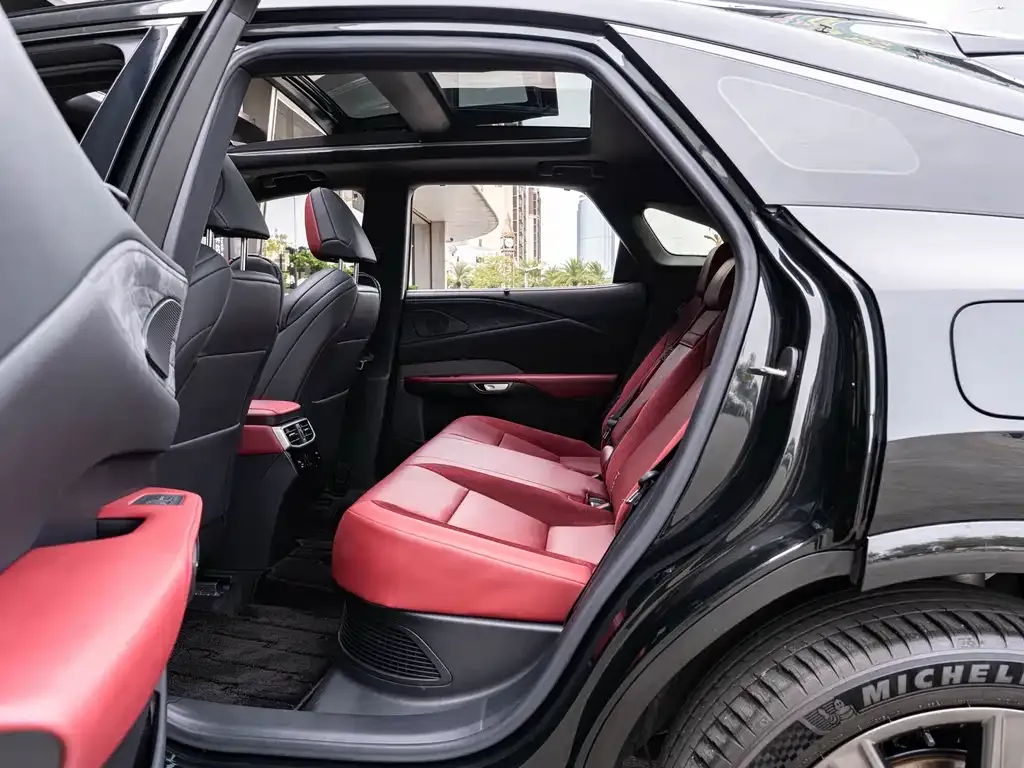 Lexus RX 2023 из CN, фото 10