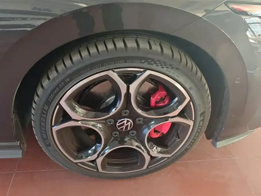 Volkswagen Golf GTI 2025 из CN, фото 6