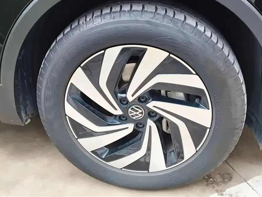 Volkswagen Tiguan L 2024 из CN, фото 6