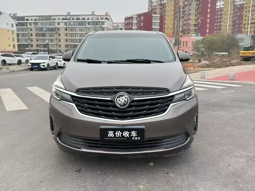 Buick GL8 2021 из CN, фото 2