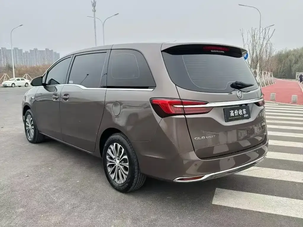 Buick GL8 2021 из CN, фото 5