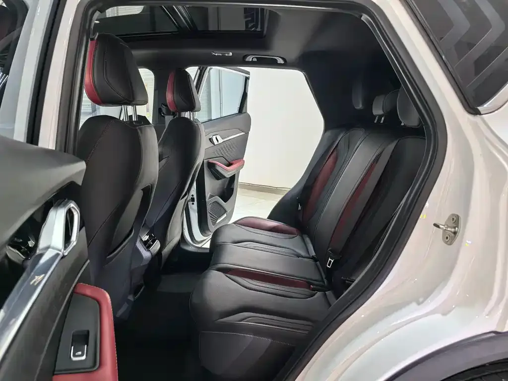 Geely Binyue 2022 из CN, фото 9