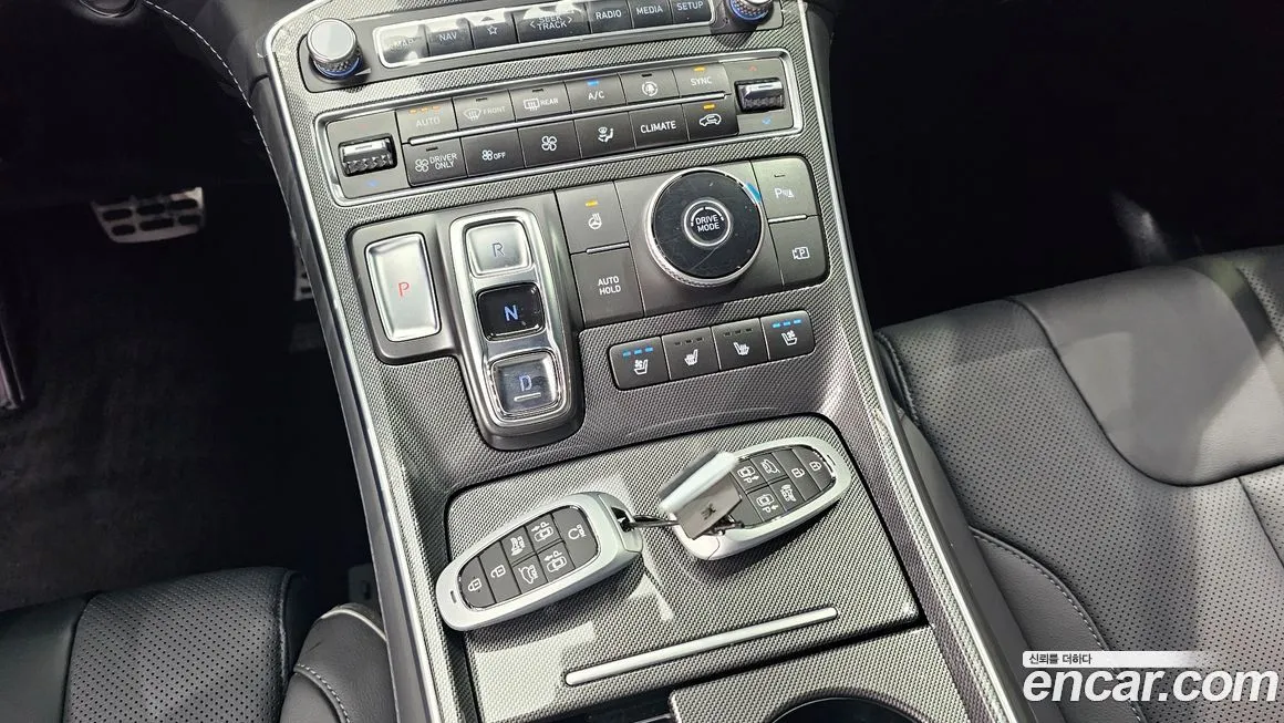 Hyundai Santafe — фото 9