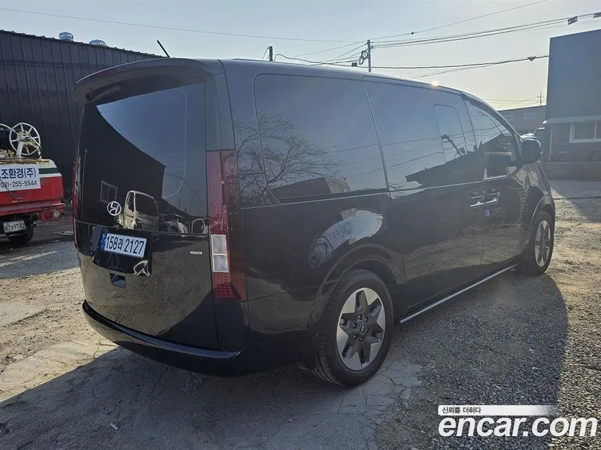 Hyundai Staria 2023 из KR, фото 4
