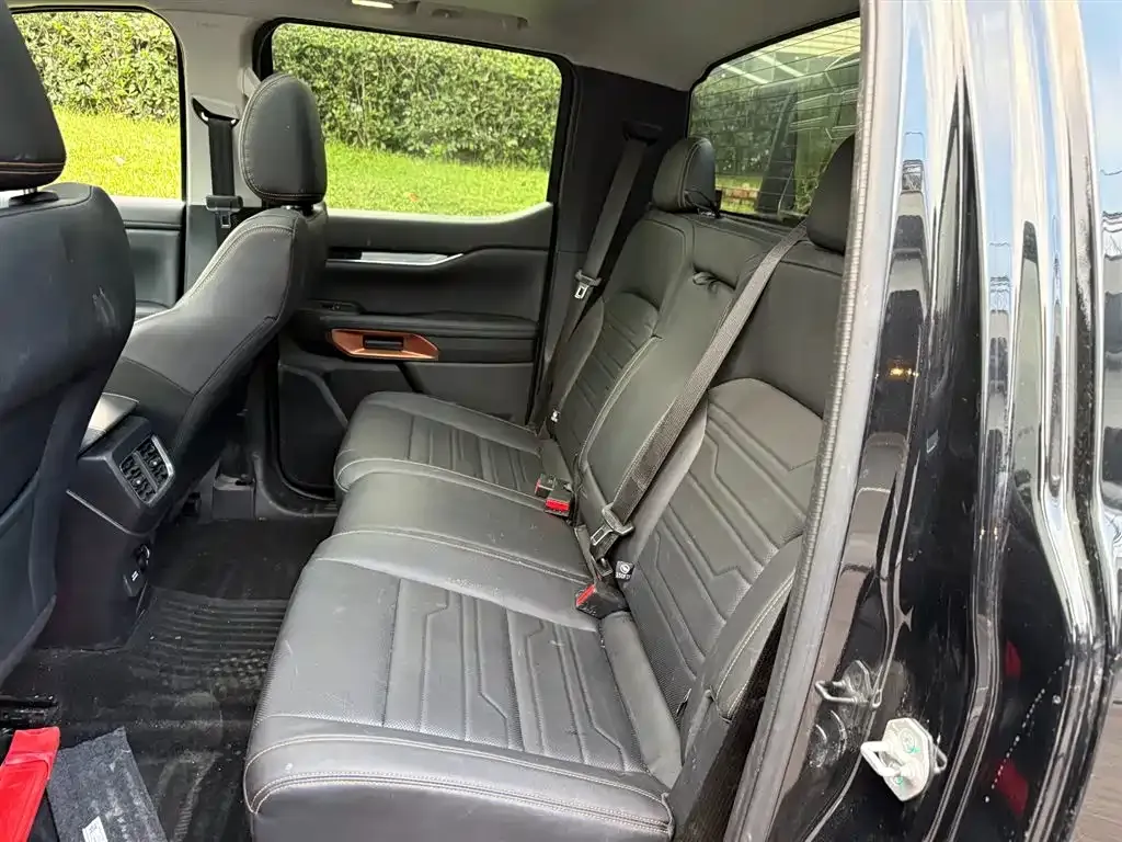 Ford Ranger — фото 10