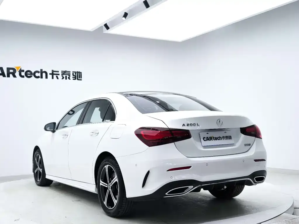 Mercedes-Benz A-Class — фото 10