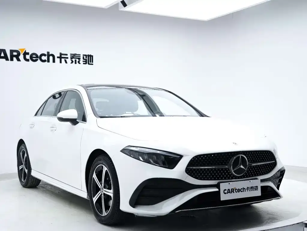 Mercedes-Benz A-Class — фото 6