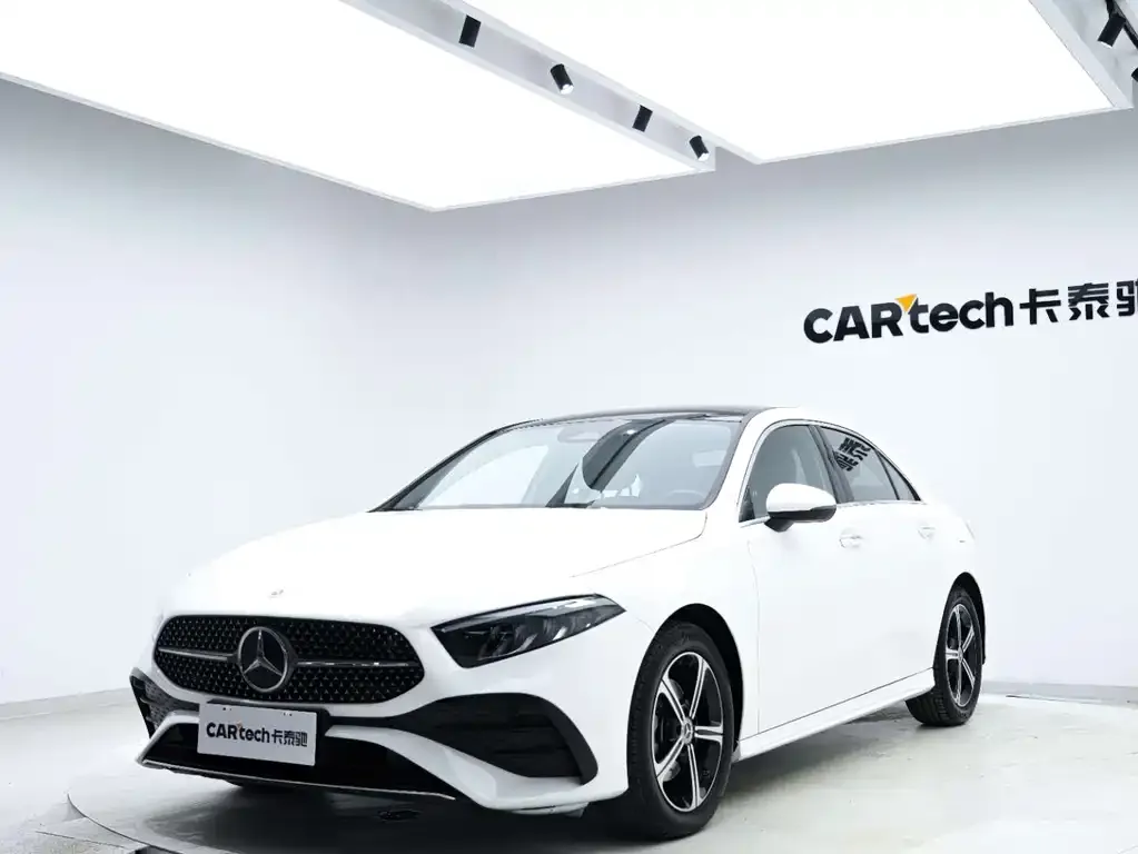 Mercedes-Benz A-Class — фото 8