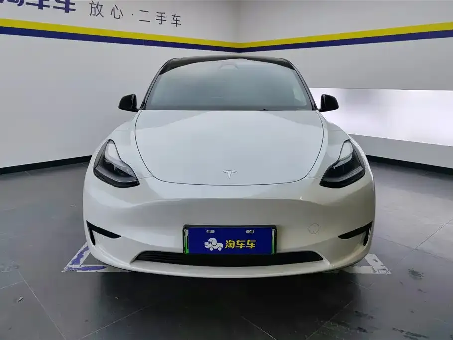 Tesla Model Y 2024 из CN, фото 2