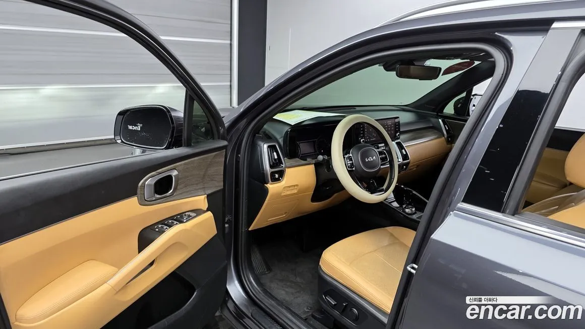Kia Sorento — фото 10