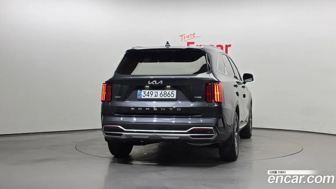 Kia Sorento — фото 4